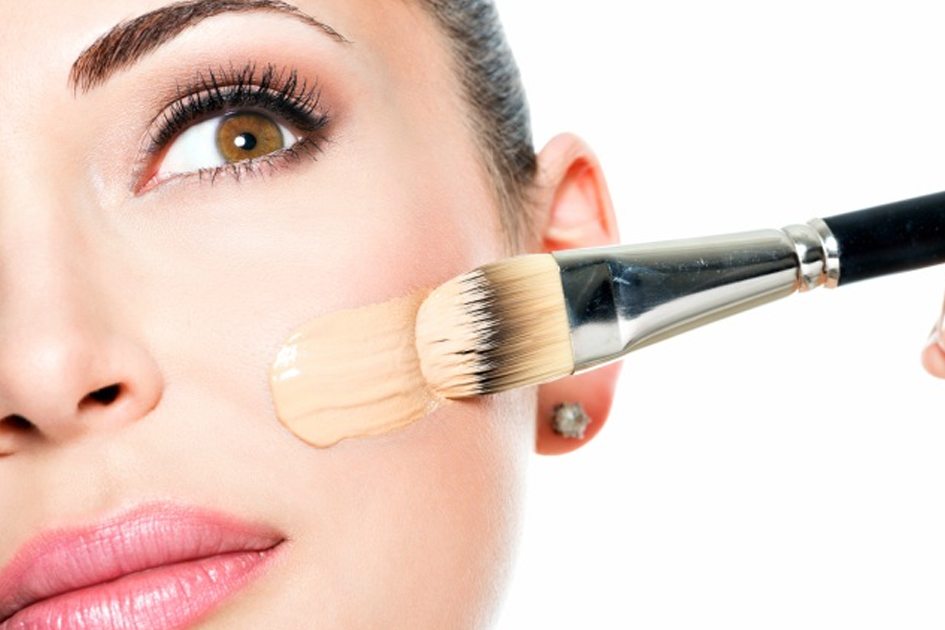 Maquiagem: 6 passos para preparar a pele, Cursos Edu